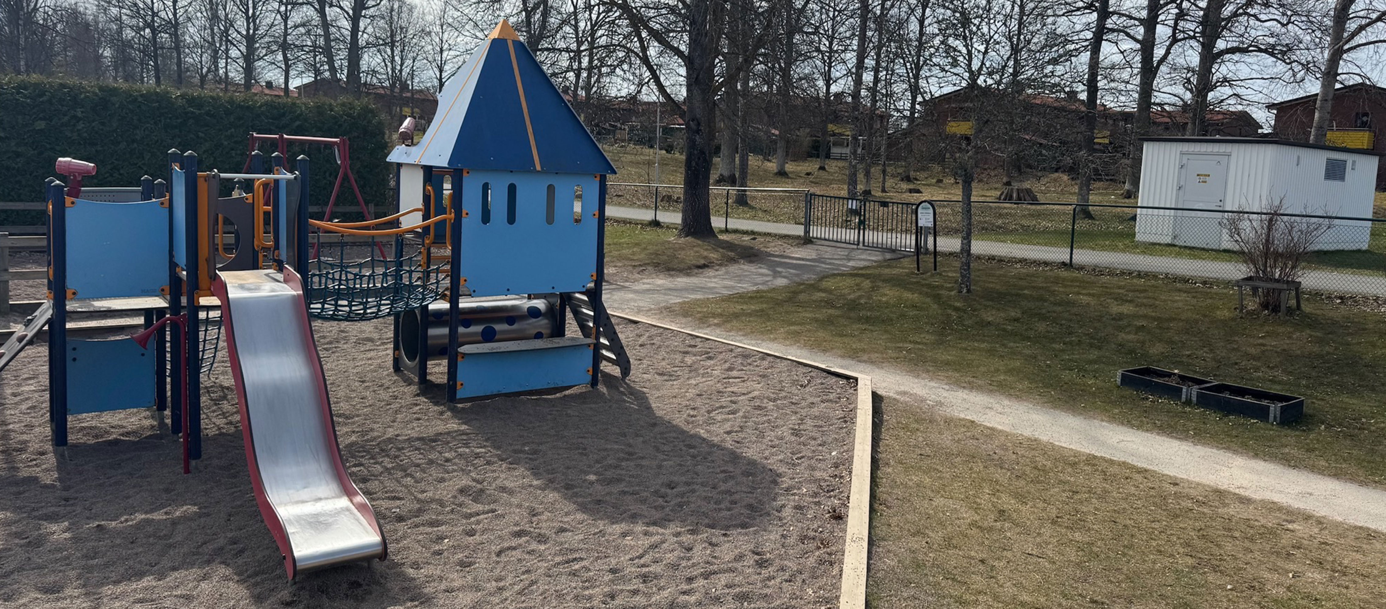 Bild på förskolegården.